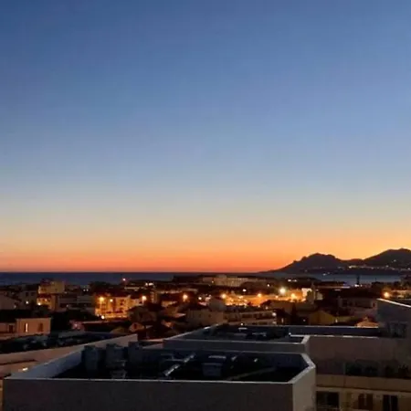 Appartamento - Vue Mer/esterel, Dernier Etage, Terrasse